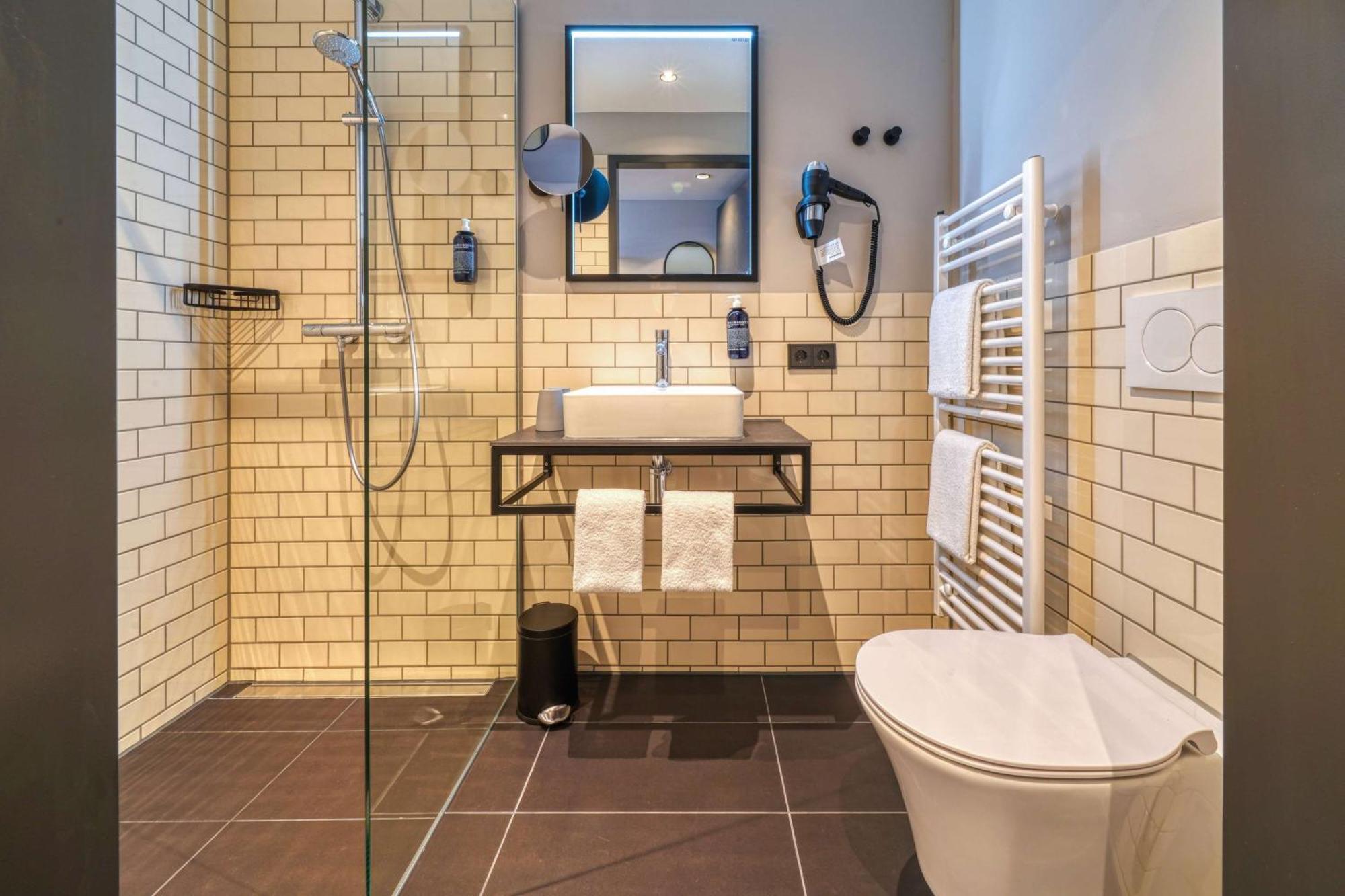 Nyce Hotel Ulm City, Trademark Collection By Wyndham Luaran gambar